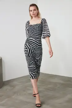 Trendyol Zebra Vzorec Kvadratnih Vratu Balon Rokav Gaza Pleteno Obleko TWOAW21EL0904