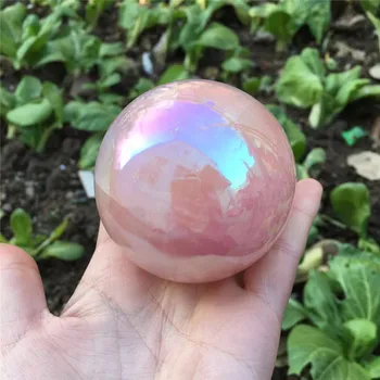 Lepa roza aura kvarčni kristali naravnih rose kristalno kroglo energije kamna