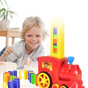 Samodejno Domino Vlak Igrača Nastavite Opeke 20pcs 40pcs Notranji Model izobraževalne igre DIY bloki Tovornjak Christams Igrače za otroke