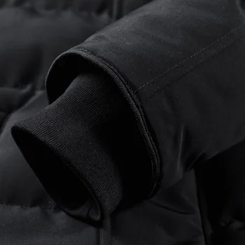 2020 Priložnostne Črno Zimsko Jakno za Moške Vetroloma Toplo Oblazinjeni Krzno Hooded Parkas Moda Vrhnja Plast Plus Velikost 6XL 7XL 8XL