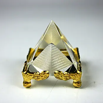 Izvrstno 4 cm Kristalno Piramido Z Zlato Stojalo Egiptovske Piramide Figurice Stekla Obrti Darilo Doma Dekoracijo