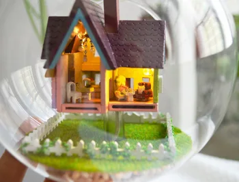 Novo DIY Stekleno Kroglo Lutka Hiša Ročno izdelane Lesene doma Model Kompleti Mini LED Luči Montaža Lutke Igrače Idealno Darilo