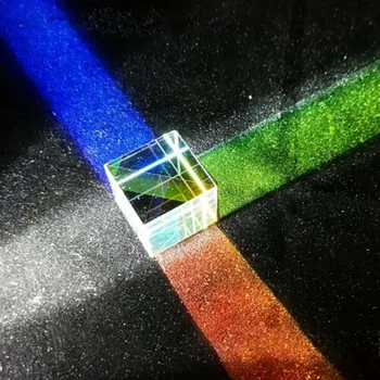 18 mm RGB Razpršenost Šest-sided (obojestransko Optično Prizmo Lepe Barve Lomom Kocke Optični Stekleno Prizmo Raziskovalno Orodje, Igrače, Okraski