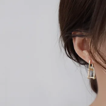 Preprost temperament geometrijske modni uhani baker vdelan cirkon lepe ženske korejski nakit