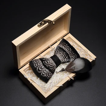 GUSLESON Izvirno Novo Oblikovanje Naravnih Pero Lok kravato Lepe Ročno Izdelane Mens BowTie Broška Pin Lesene Gift Box Set za Poroko